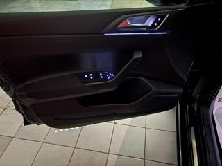 VOLKSWAGEN Taigo usata, con Sistema di navigazione