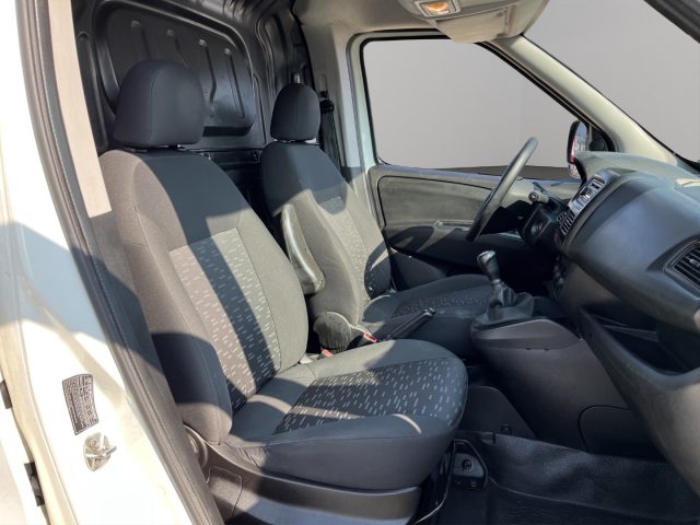 OPEL Combo usata 7