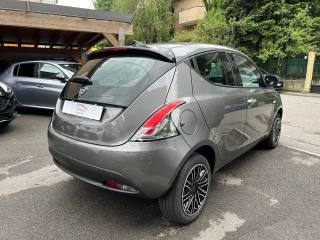 LANCIA Ypsilon usata, con Airbag Passeggero