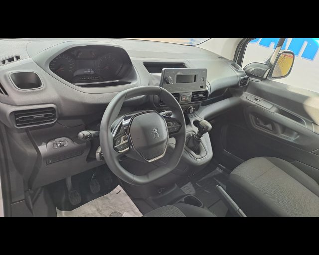 PEUGEOT Partner usata, con Cruise Control