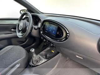 TOYOTA Aygo X usata 7