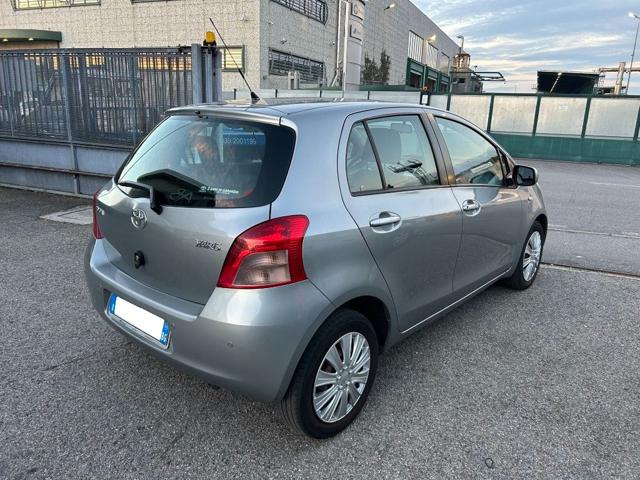 TOYOTA Yaris usata, con Airbag Passeggero