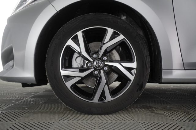 TOYOTA Yaris usata 8