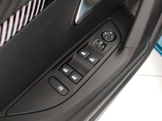 PEUGEOT 2008 usata, con Vetri oscurati