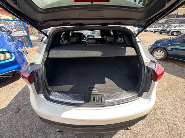 INFINITI QX70 usata, con Servosterzo