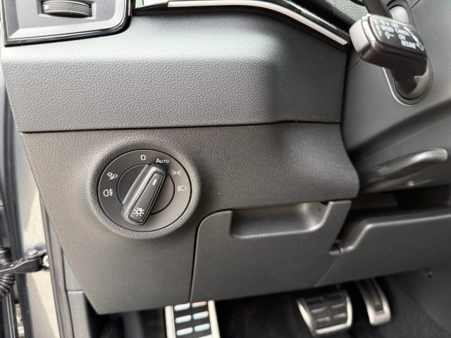 SKODA Karoq usata, con ESP