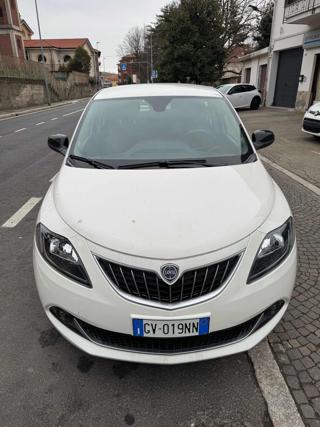 LANCIA Ypsilon usata, con Airbag