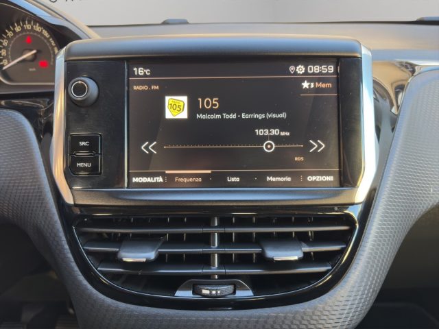 PEUGEOT 2008 usata, con Sedile posteriore sdoppiato
