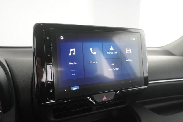 TOYOTA Yaris usata 7