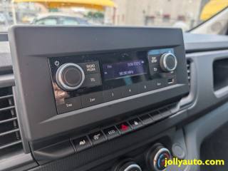 RENAULT Trafic usata, con Autoradio digitale