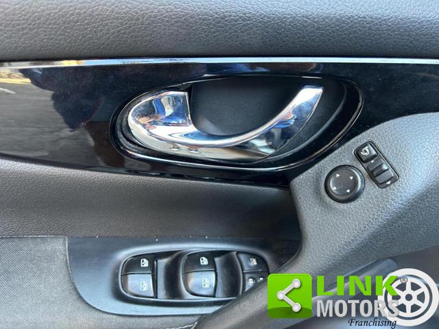 NISSAN Qashqai usata, con Volante in pelle