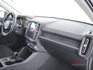 VOLVO XC40 usata 11