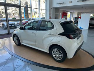 TOYOTA Yaris usata, con Alzacristalli elettrici