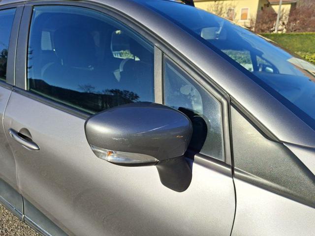 RENAULT Captur usata, con Luci diurne