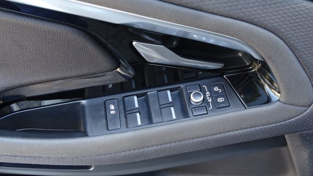 LAND ROVER Range Rover Evoque usata 57