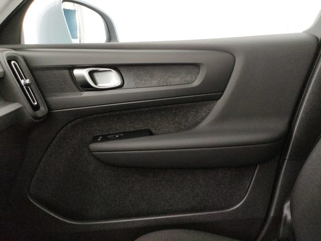VOLVO XC40 usata, con USB