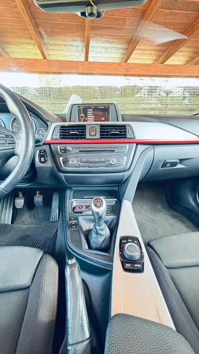 BMW 320 usata, con Fendinebbia