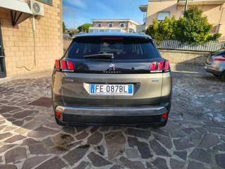 PEUGEOT 3008 usata, con Autoradio