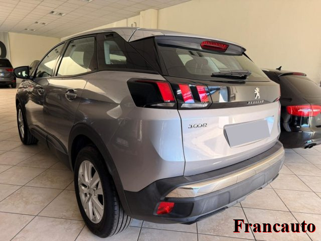 PEUGEOT 3008 usata, con Airbag