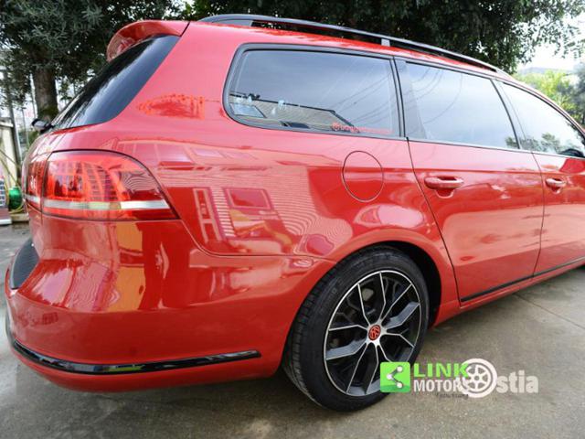 VOLKSWAGEN Passat usata 30