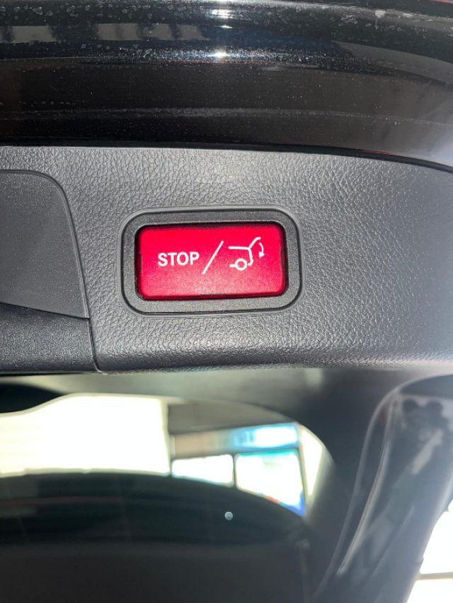 MERCEDES-BENZ GLA 200 usata, con Cruise Control
