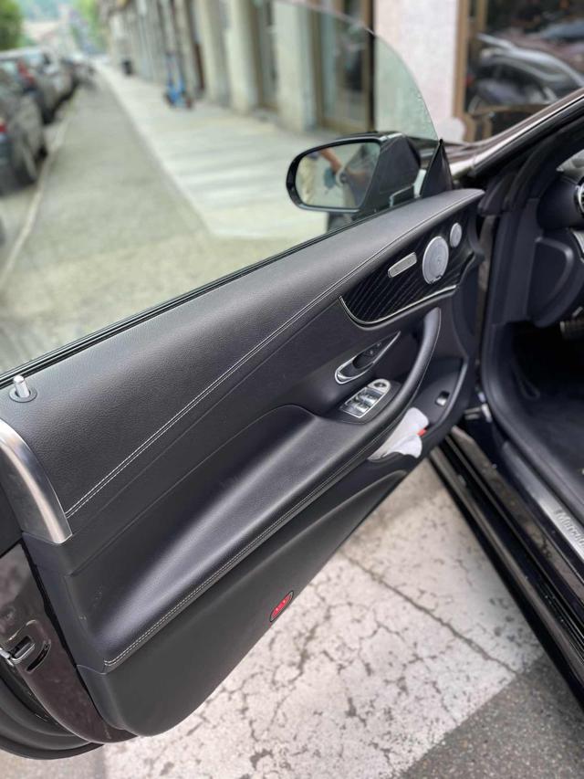 MERCEDES-BENZ E 220 usata, con Cruise Control