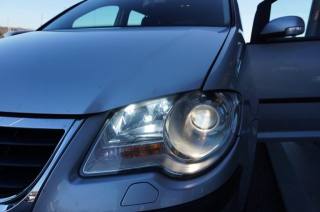 VOLKSWAGEN Touran usata, con Vetri oscurati