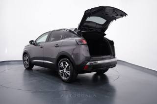 PEUGEOT 3008 usata, con Head-up display