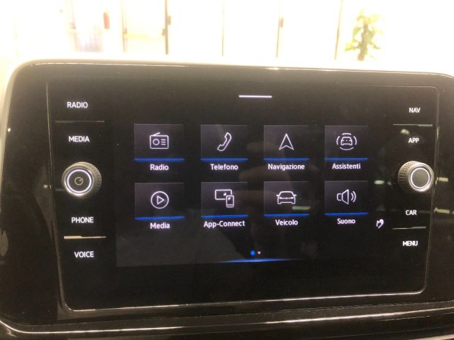 VOLKSWAGEN T-Roc usata, con Servosterzo