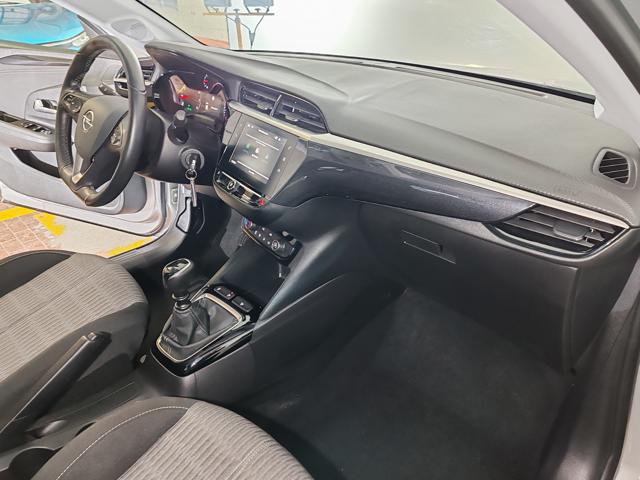 OPEL Corsa usata, con USB