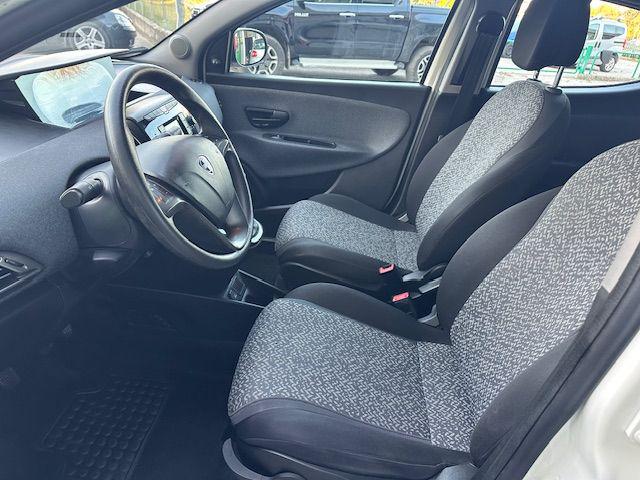 LANCIA Ypsilon usata, con Climatizzatore