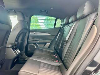 MASERATI Grecale usata, con Interni in pelle