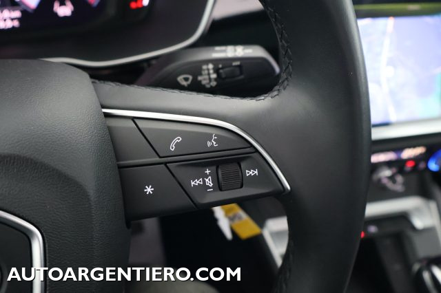 AUDI Q3 usata, con Volante multifunzione