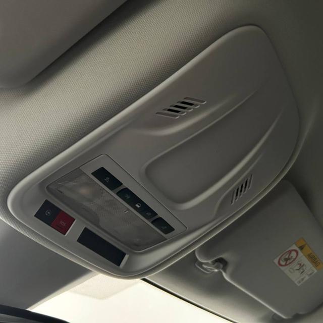 OPEL Grandland usata, con Portellone posteriore elettrico