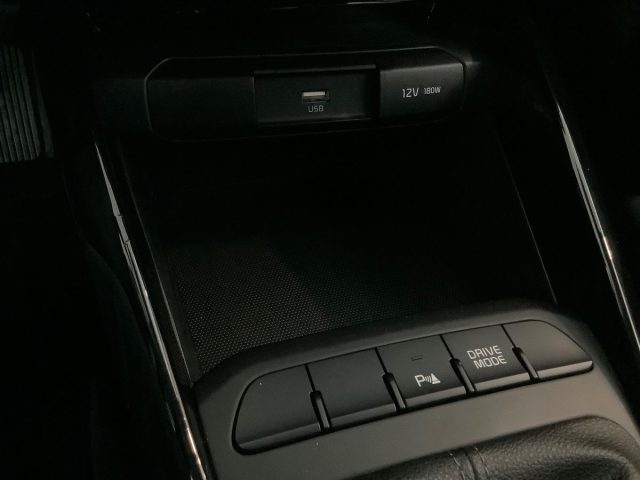 KIA Stonic usata, con Telecamera per parcheggio assistito