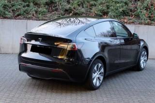 TESLA Model Y usata, con Cerchi in lega