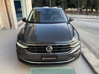 VOLKSWAGEN Tiguan usata, con Airbag