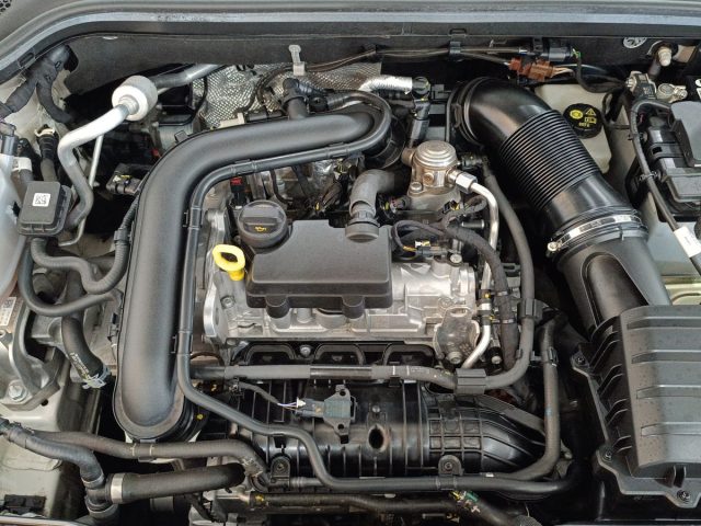 SKODA Kamiq usata, con Autoradio digitale