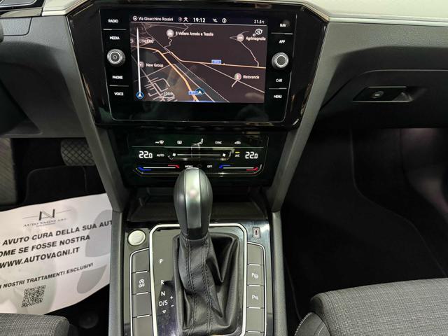 VOLKSWAGEN Passat Variant usata 13