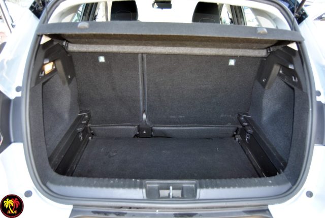 RENAULT Captur usata, con Sistema di navigazione