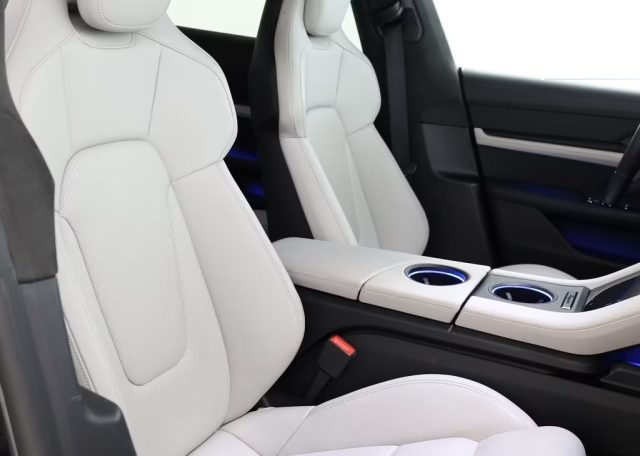 PORSCHE Taycan usata, con Controllo trazione