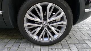 VOLKSWAGEN T-Roc usata, con Controllo automatico clima