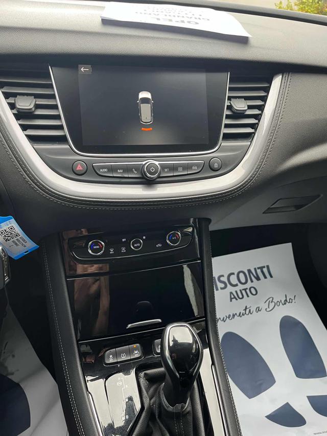 OPEL Grandland X usata, con Alzacristalli elettrici