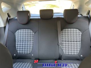 MG ZS usata, con USB