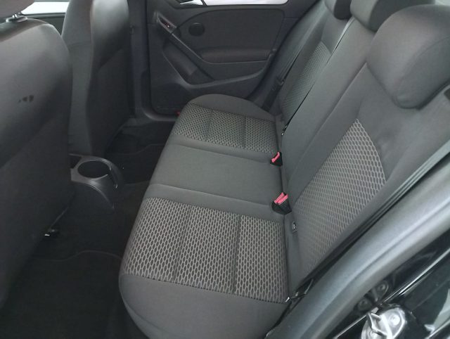 VOLKSWAGEN Golf usata, con Isofix