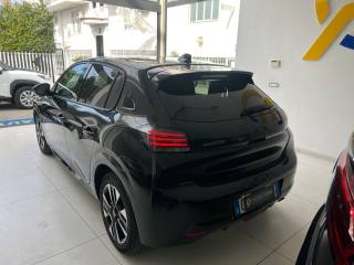 PEUGEOT 208 usata, con Cerchi in lega