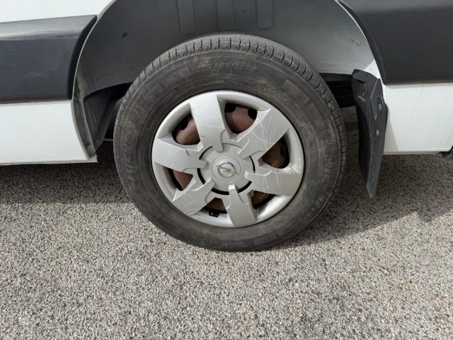 OPEL Movano usata, con USB