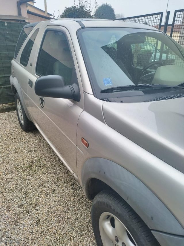 LAND ROVER Freelander usata, con Specchietti laterali elettrici