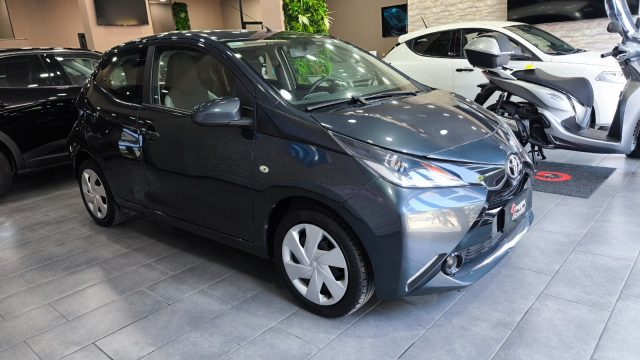 TOYOTA Aygo usata, con Airbag laterali