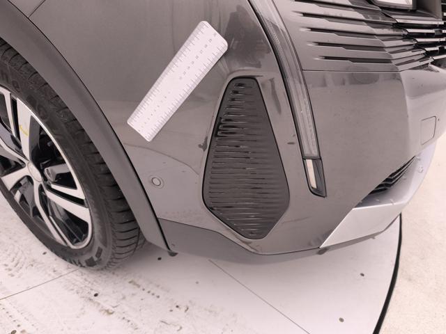 PEUGEOT 3008 usata, con Isofix